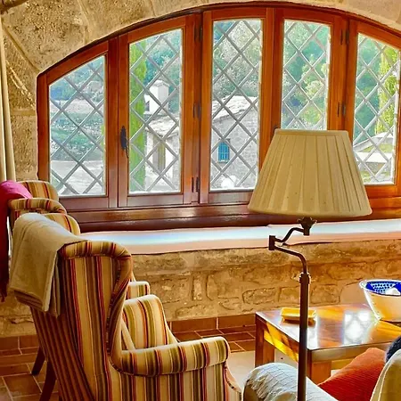 Otel Torre Del Marques & Winery - Small Luxury Monroyo