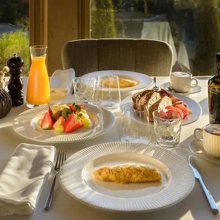 Torre Del Marques & Winery - Small Luxury 5* Monroyo