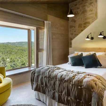 Torre Del Marques & Winery - Small Luxury Monroyo