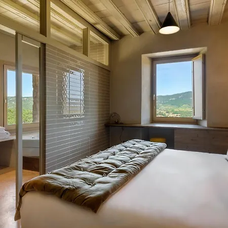 Torre Del Marques & Winery - Small Luxury 5* Monroyo