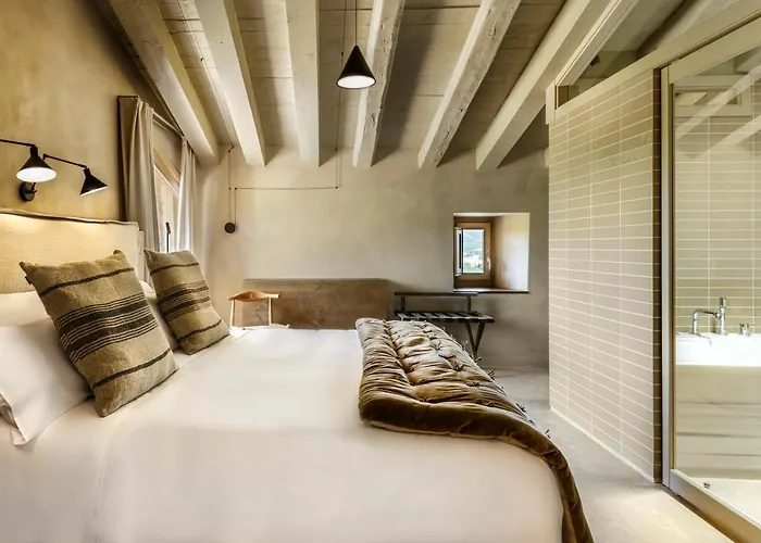 Torre Del Marqués - Small Luxury 5* Monroyo