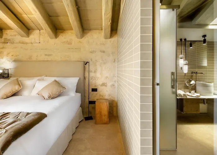 Torre Del Marqués - Small Luxury Hotel Monroyo