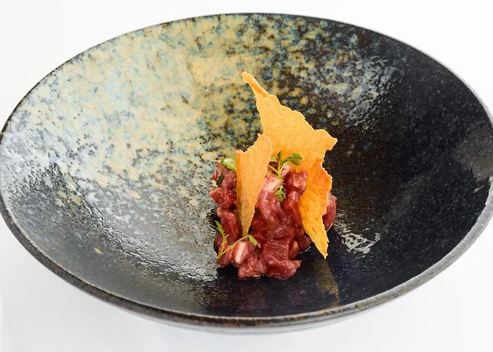 Torre Del Marques & Winery - Small Luxury Monroyo